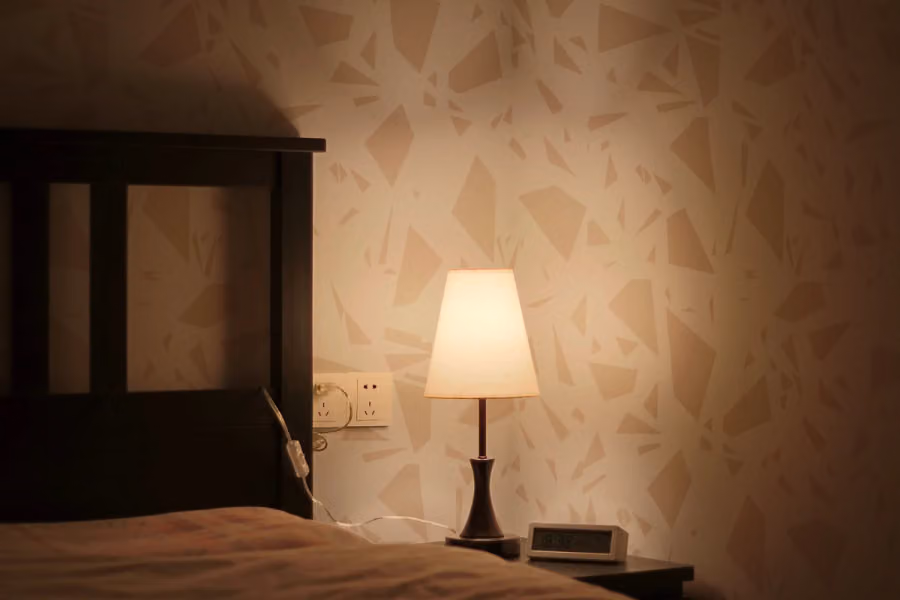 Fractal Wallpaper shown in an editorial setting