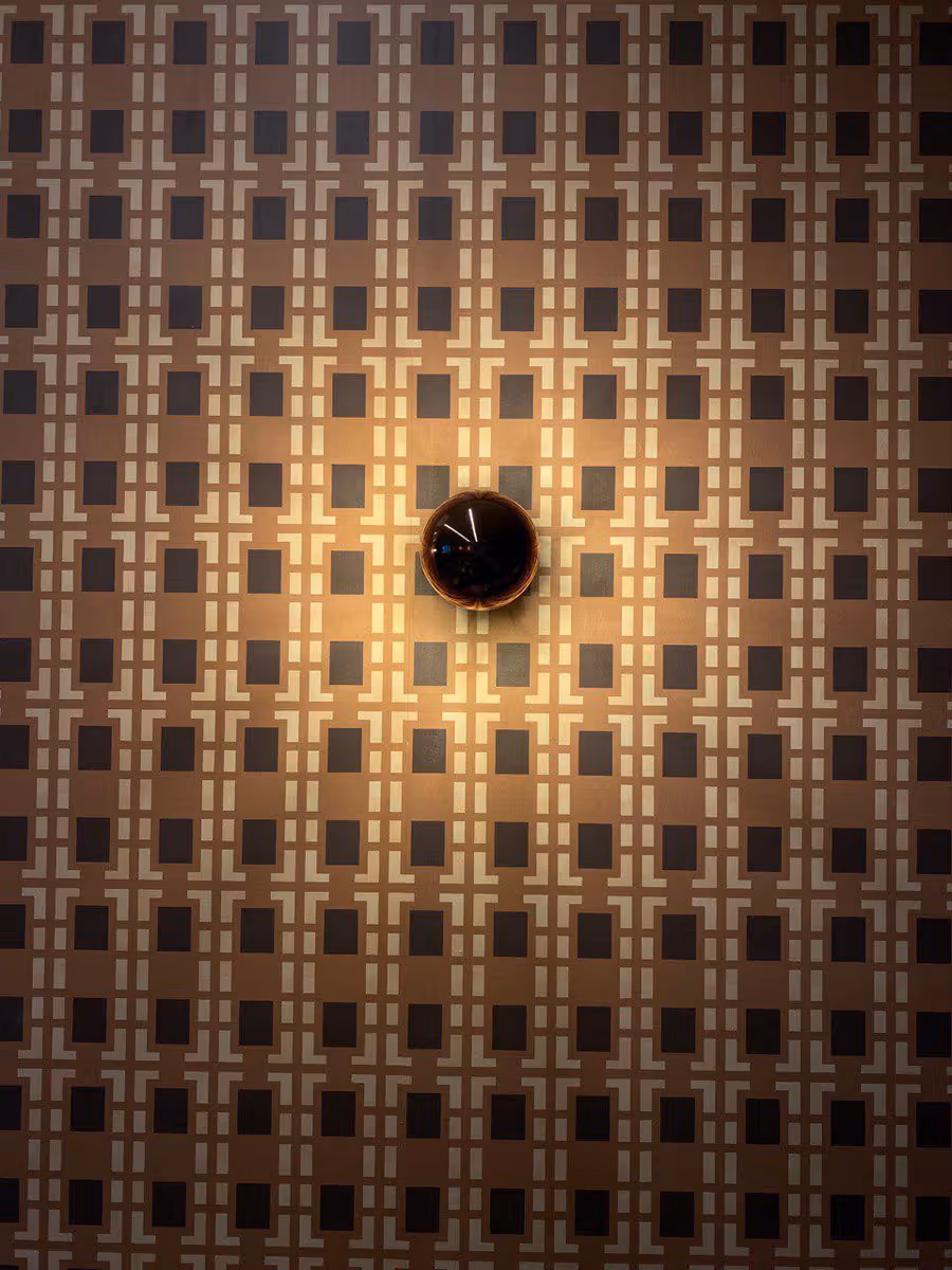 Marches Wallpaper shown in an editorial setting