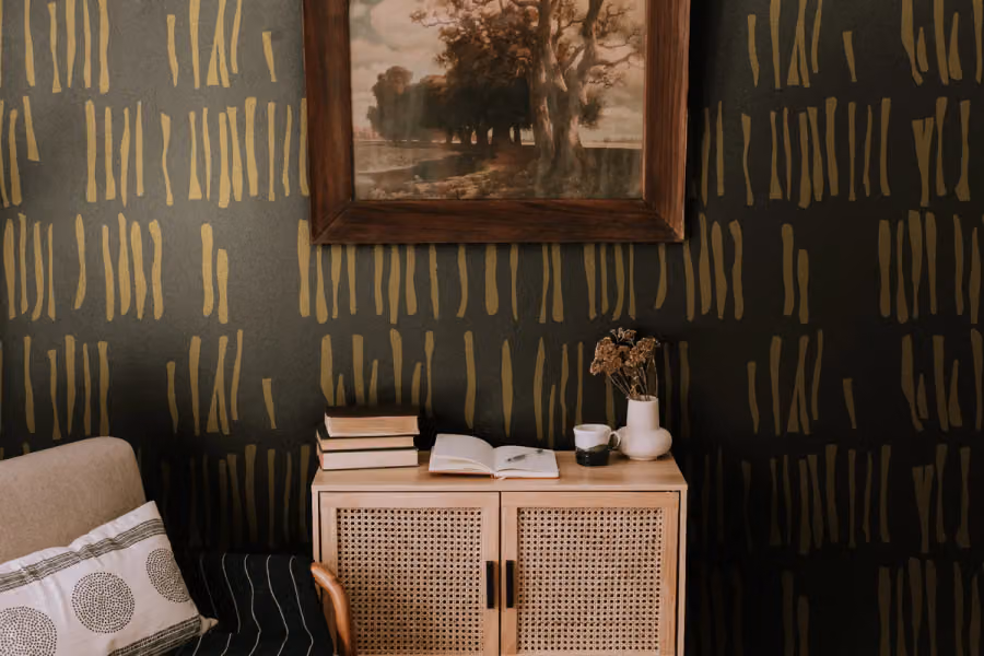 Bark Wallpaper shown in an editorial setting