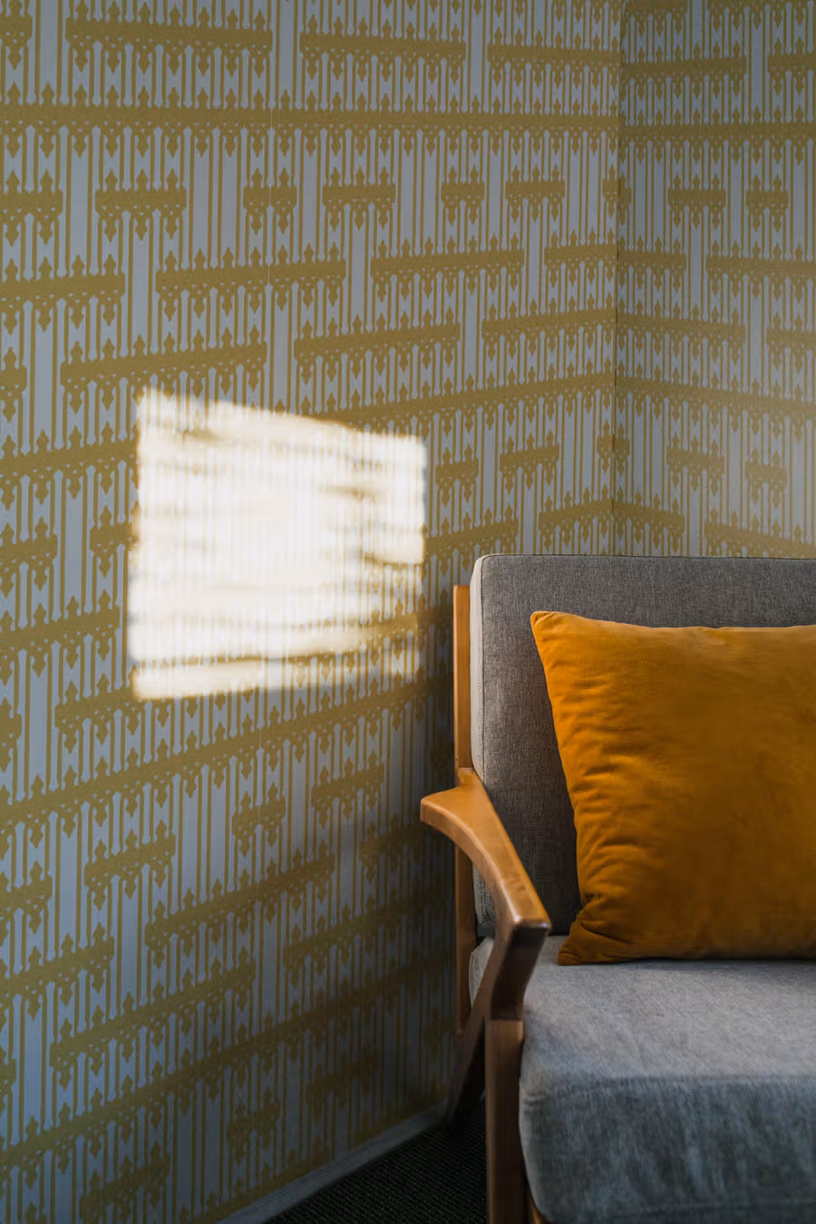Colonial Wallpaper shown in an editorial setting